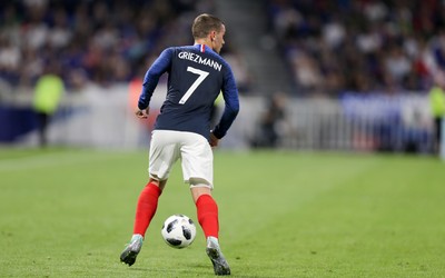 DP体育讨论-巴黎德比战裁判偏哨引众怒